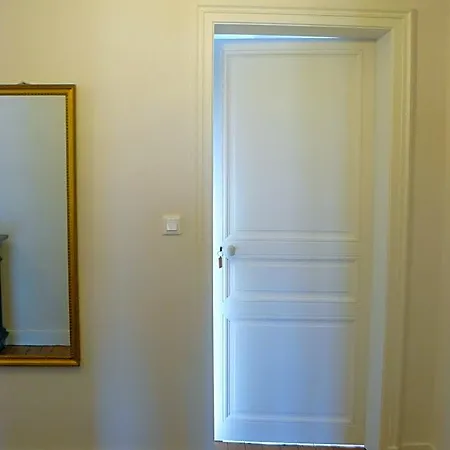 La Maison De לינה וארוחת בוקר