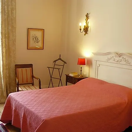 La Maison De 3* סומור