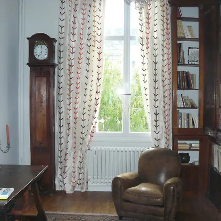 La Maison De Panzió 3*