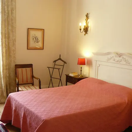 La Maison De Bed & Breakfast