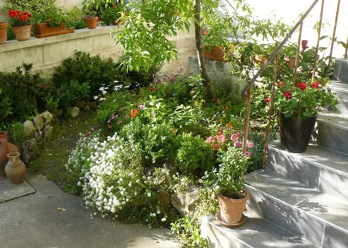 La Maison De 3* سوموور