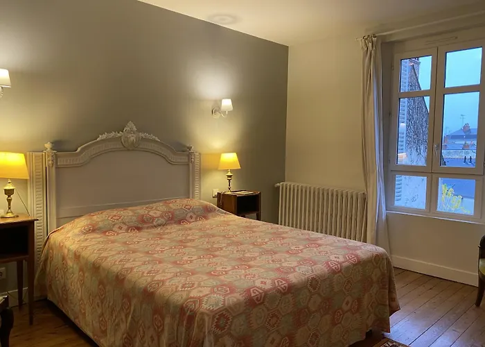 La Maison De فندق مبيت وإفطار