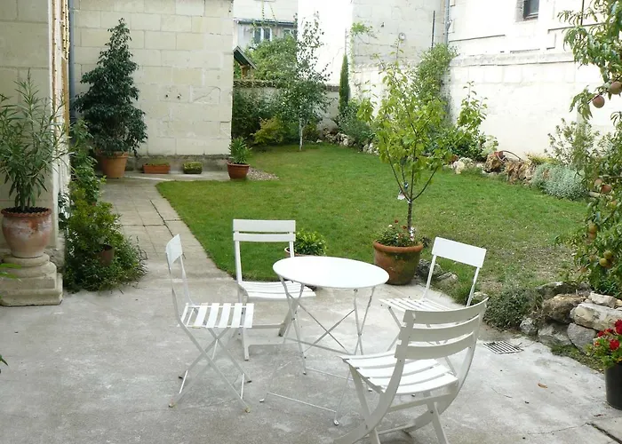 Couette-café La Maison De 3*